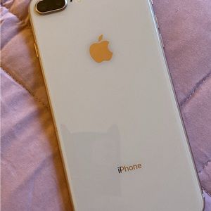 iPhone 8 Plus 64 gb rose gold